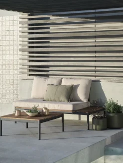 HOUMódulo de jardín mesa HOU A75xL75 madera dura