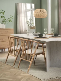KRONDAL + LYKSBORGMesa KRONDAL L180 travertino + 4 LYKSBORG roble natural