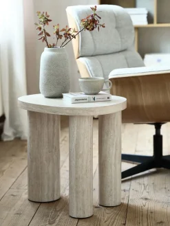 LUNDEBORGMesa auxiliar LUNDEBORG 38x50 color travertino