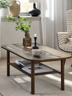 LYNGVIGMesa de centro LYNGVIG 60x110 1 estante roble oscuro