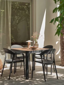 SIRDAL + NANNESTADMesa SIRDAL L91 madera dura + 4 sillas NANNESTAD gris