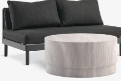 STORLIEN + VOSSConjunto jardín STORLIEN travertino + VOSS 2 plazas negro