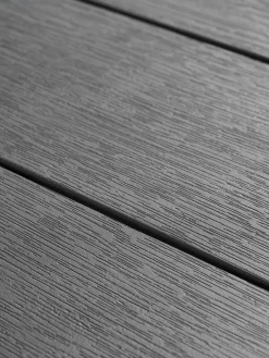 TYDAL + ORKANGERMesa TYDAL L208/272 negro + 4 sillas ORKANGER natural