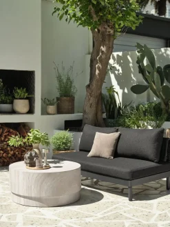 VOSSSofá de exterior VOSS 2 plazas negro